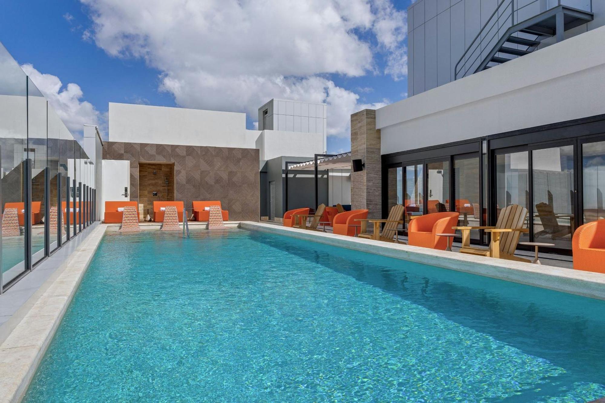 Aloft Santo Domingo Piantini Hotel Bagian luar foto
