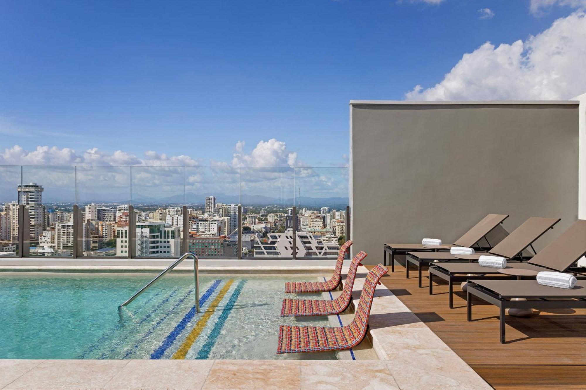 Aloft Santo Domingo Piantini Hotel Bagian luar foto